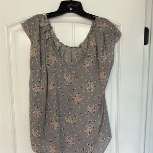 LC Lauren Conrad Floral Blouse in Gray and Pink